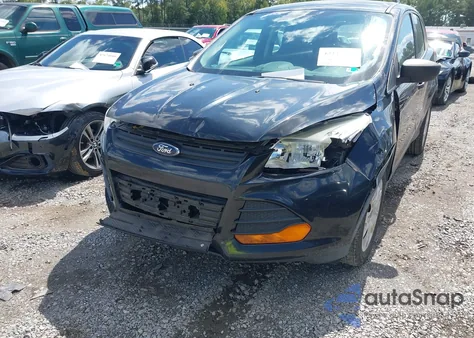 2015 Ford Escape S из США, поврежденный, VIN 1FMCU0F75FUB57137